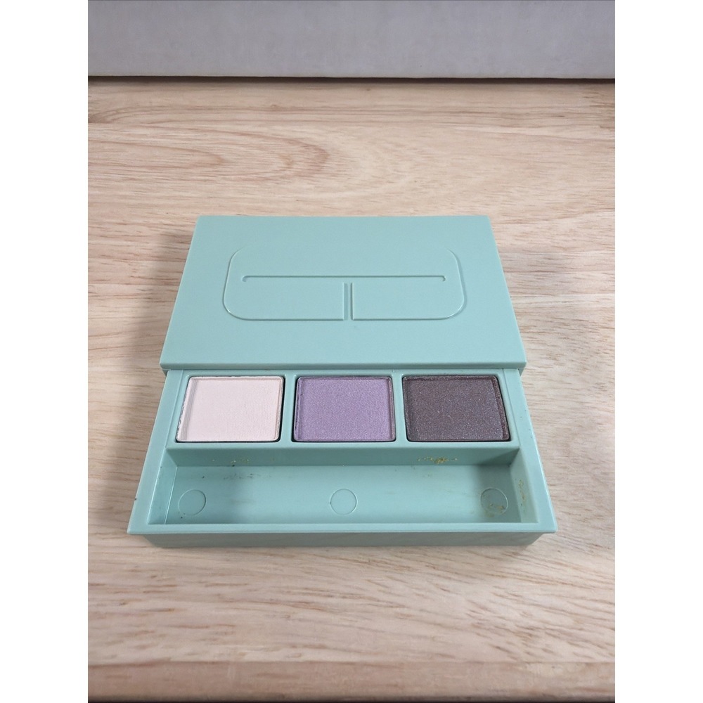CLINIQUE Colour Surge Eye Shadow Trio Velvet BUTTERMILK LILAC TRUFFLE .06 oz